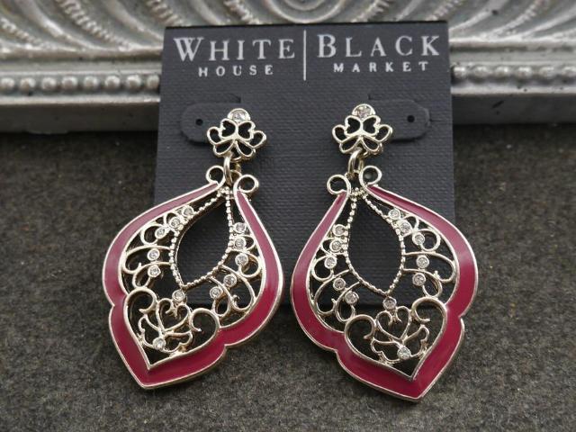新品 WHITE HOUSE BLACK MARKET アンティーク調ピアス < 女性アクセサリー/時計 新品 WHITE HOUSE BLACK MARKET アンティーク調ピアス < 女性アクセサリー/時計の