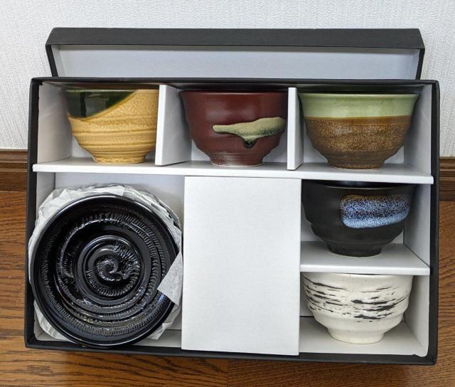 ★茶碗★湯のみ茶碗★ティーセット★お茶★五彩 茶托付陶碗★5セット★新品未使用★お客様用★高級★ < インテリア/ライフ  ★茶碗★湯のみ茶碗★ティーセット★お茶★五彩 茶托付陶碗★5セット★新品未使用★お客様用★高級★ < インテリア/ライフの