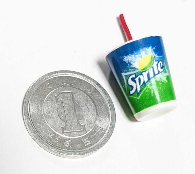 ~j`AXvCgRbvh[nEXɁfUCႢ񂠂܂   