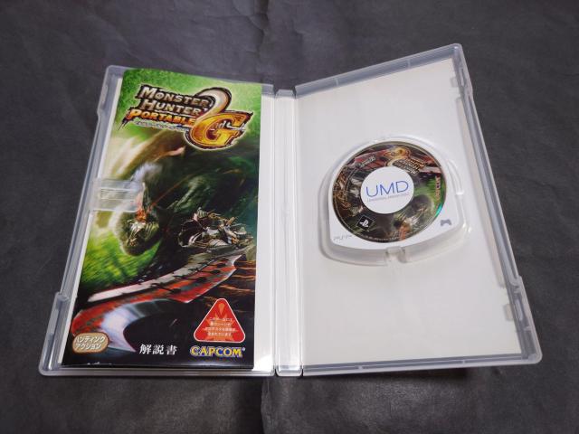 PSP モンスターハンター ポータブル 2nd G PSP the Best / モンハン  ケース・解説書付き < ゲーム本体/ソフト  PSP モンスターハンター ポータブル 2nd G PSP the Best / モンハン  ケース・解説書付き < ゲーム本体/ソフトの