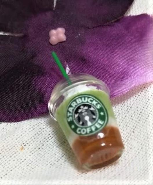 ミニチュア★スターバックス★抹茶&ミルクフラペチーノ★ドールハウスに★ < おもちゃ  ミニチュア★スターバックス★抹茶&ミルクフラペチーノ★ドールハウスに★ < おもちゃの