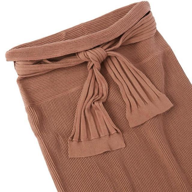 And A アンドエー ベルト付き ニット ロング スカート < 女性ファッション And A アンドエー ベルト付き ニット ロング スカート < 女性ファッションの