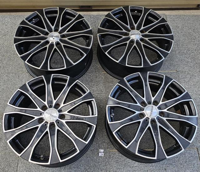 コスミック ヴェネルディ ヴェレッツォ7j×17インチ +50 114.3/5H 4本セット マークUブリット ノアヴォクシーエ < 自動車/バイク コスミック ヴェネルディ ヴェレッツォ7j×17インチ +50 114.3/5H 4本セット マークUブリット ノアヴォクシーエ < 自動車/バイク