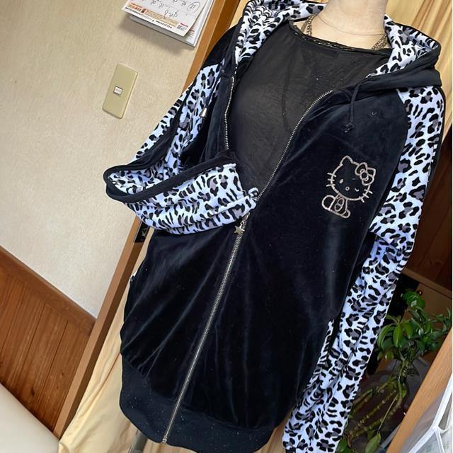 �n���[�L�e�B�[�@�X�E�F�b�g  �� �����t�@�b�V������ 