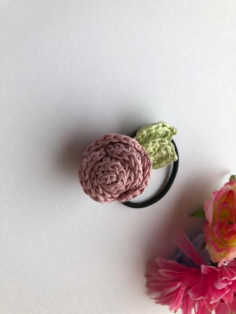 ハンドメイド ヘアゴム 巻き巻き薔薇♪ ピンク axes好き 花 < 女性ファッション  ハンドメイド ヘアゴム 巻き巻き薔薇♪ ピンク axes好き 花 < 女性ファッションの