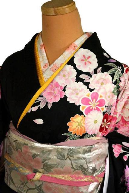 【最高峰】新品同様 金彩 本金箔 金駒シシュウ 花尽くし吉祥文 振袖 身丈178cm 裄丈73.5cm T3480 < 女性ファッション  【最高峰】新品同様 金彩 本金箔 金駒シシュウ 花尽くし吉祥文 振袖 身丈178cm 裄丈73.5cm T3480 < 女性ファッションの