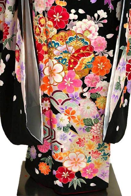 【最高峰】新品同様 金彩 本金箔 金駒シシュウ 花尽くし吉祥文 振袖 身丈178cm 裄丈73.5cm T3480 < 女性ファッション  【最高峰】新品同様 金彩 本金箔 金駒シシュウ 花尽くし吉祥文 振袖 身丈178cm 裄丈73.5cm T3480 < 女性ファッションの