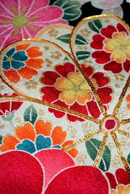 【最高峰】新品同様 金彩 本金箔 金駒シシュウ 花尽くし吉祥文 振袖 身丈178cm 裄丈73.5cm T3480 < 女性ファッション  【最高峰】新品同様 金彩 本金箔 金駒シシュウ 花尽くし吉祥文 振袖 身丈178cm 裄丈73.5cm T3480 < 女性ファッションの