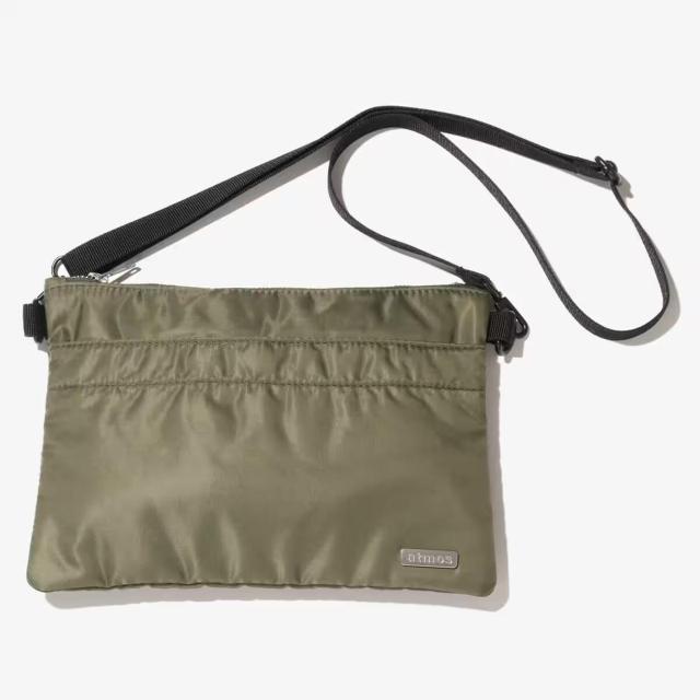 新品 ATMOS アトモス ナイロンツイル ショルダーバッグ カーキ ポーチ Nylon Twill shoulder bag < ブランド 新品 ATMOS アトモス ナイロンツイル ショルダーバッグ カーキ ポーチ Nylon Twill shoulder bag < ブランドの