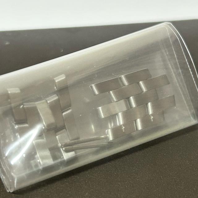 GUCCI �O�b�` G�N���X ���f�B�[�X�E�H�b�` �r���v �N�H�[�c 5500L �O���[ �V���o�[ ���[�}�� ����ǍD �� �u�����h�� 