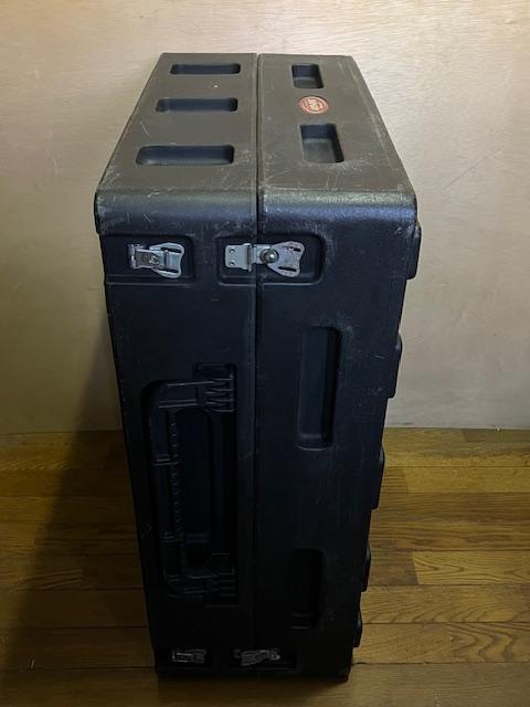 SKB 19-R1400 14Uミキサーケース ジャンク扱い < ホビー SKB 19-R1400 14Uミキサーケース ジャンク扱い < ホビーの