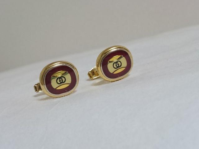 正規レア GUCCIグッチ ヴィンテージ GGロゴラウンドカフス ゴールド×レッド カフリンクス ラグジュアリーボタン < ブランド  正規レア GUCCIグッチ ヴィンテージ GGロゴラウンドカフス ゴールド×レッド カフリンクス ラグジュアリーボタン  < ブランドの