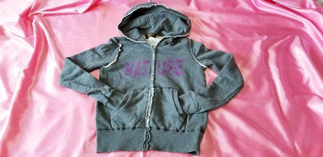 ★ダークグレー紫ロゴ切りっ放し綿カットオフ長袖フードパーカー < 女性ファッション  ★ダークグレー紫ロゴ切りっ放し綿カットオフ長袖フードパーカー  < 女性ファッションの