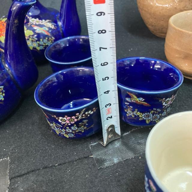 陶磁器 まとめ売り 九谷焼 有田焼 湯呑み 徳利 お猪口 < インテリア/ライフ  陶磁器 まとめ売り 九谷焼 有田焼 湯呑み 徳利 お猪口 < インテリア/ライフの