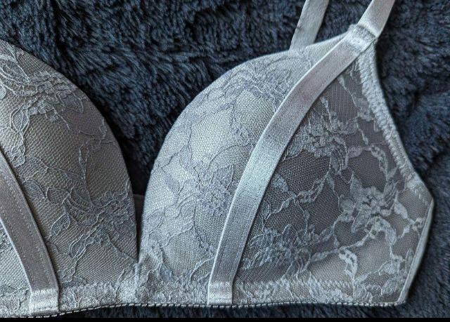 L★ととのえる★美レースノンワイヤーブラジャー★新品★送料無料 < 女性ファッション  L★ととのえる★美レースノンワイヤーブラジャー★新品★送料無料 < 女性ファッションの