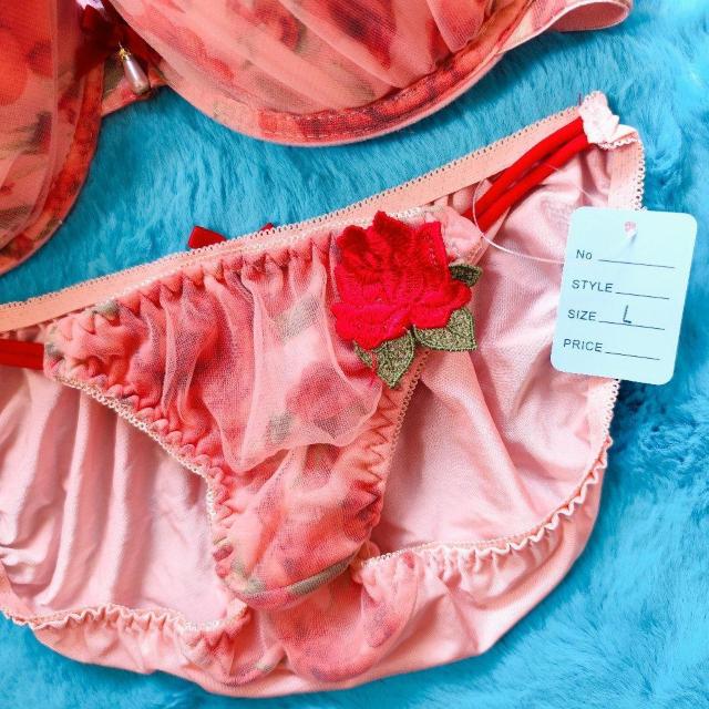 透け感オーガンジーレースがSexy。。F80×L。。薔薇柄×ローズワッペン付ブラジャー&ショーツセット。グラマー大きいサイズピンク < 女性ファッション  透け感オーガンジーレースがSexy。。F80×L。。薔薇柄×ローズワッペン付ブラジャー&ショーツセット。グラマー大きいサイズピンク < 女性ファッションの