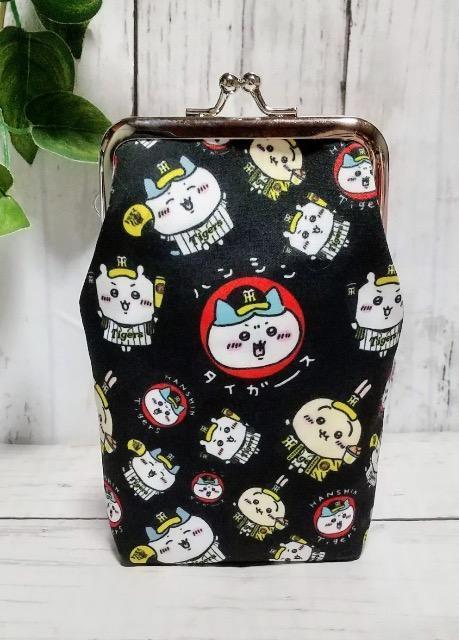 ちいかわ 阪神柄 黒 角型がま口 タバコケース 小物入れ 多目的ポーチ < 女性ファッション ちいかわ 阪神柄 黒 角型がま口 タバコケース 小物入れ 多目的ポーチ < 女性ファッションの