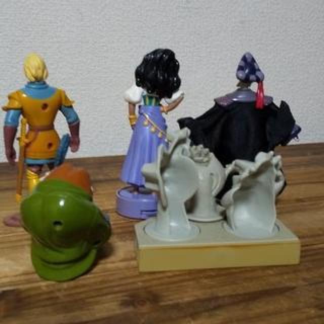 90's ハッピーセット ノートルダムの鐘 全5種 < ホビー 90's ハッピーセット ノートルダムの鐘 全5種 < ホビーの