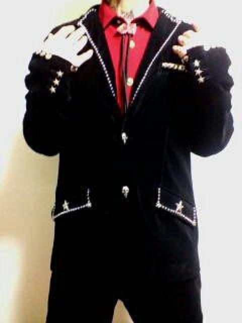 gCu[NXbLZuX[cISVbNpNbNtVAMPSHYDE  jt@bV 