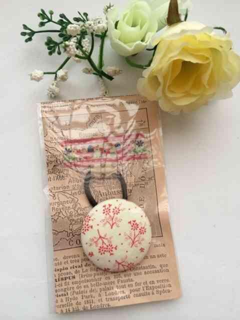 ハンドメイド ヘアゴム 特大 くるみボタン ナチュラル コットン < 女性ファッション  ハンドメイド ヘアゴム 特大 くるみボタン ナチュラル コットン < 女性ファッションの