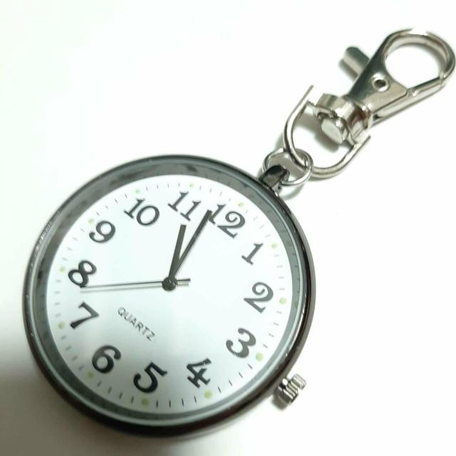 新品 未使用 時計 懐中時計 キーホルダー シンプル 白黒セット  < 女性アクセサリー/時計  新品 未使用 時計 懐中時計 キーホルダー シンプル 白黒セット  < 女性アクセサリー/時計の