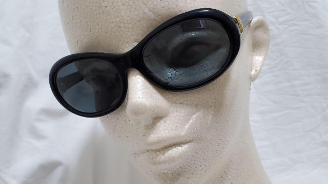 正規 カルティエ トリニティ 3連リング オーバルフルフレームサングラス 黒 クラシックラグジュアリーアイウェア 眼鏡 男女兼用 < ブランド 正規 カルティエ トリニティ 3連リング オーバルフルフレームサングラス 黒 クラシックラグジュアリーアイウェア 眼鏡 男女兼用 < ブランドの