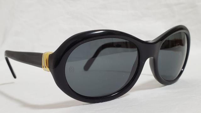 正規 カルティエ トリニティ 3連リング オーバルフルフレームサングラス 黒 クラシックラグジュアリーアイウェア 眼鏡 男女兼用 < ブランド 正規 カルティエ トリニティ 3連リング オーバルフルフレームサングラス 黒 クラシックラグジュアリーアイウェア 眼鏡 男女兼用 < ブランドの