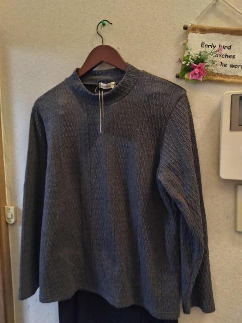 3L新品グレー地模様スタンドネックカットソー < 女性ファッション 3L新品グレー地模様スタンドネックカットソー < 女性ファッションの