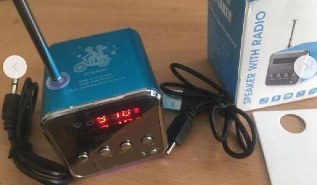 TD-V26 ポータブル FMラジオ Bluetoothスピーカー MP3 TF 音楽プレーヤー USBディスク USB充電200 < 家電/AV TD-V26 ポータブル FMラジオ Bluetoothスピーカー MP3 TF 音楽プレーヤー USBディスク USB充電200 < 家電/AVの