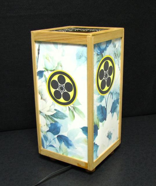 ★家紋の宿り木/森羅万象=「丸に梅鉢」(家紋変更可)/至福の明り・心温まるひととき/LED昼白色・ラミネート加工・檜枠造・軽量/ < 家電/AV  ★家紋の宿り木/森羅万象=「丸に梅鉢」(家紋変更可)/至福の明り・心温まるひととき/LED昼白色・ラミネート加工・檜枠造・軽量/ < 家電/AVの