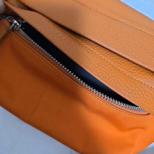 BONAVENTURA LUCA ルカ オレンジ クロスボディバッグ < 男性ファッション BONAVENTURA LUCA ルカ オレンジ クロスボディバッグ < 男性ファッションの