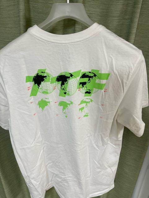 NIKE ナイキ Tシャツ サイズM デカロゴ ワールドワイド 地球 希少 古着 サイズL 半袖Tシャツ 白 ホワイト NIKE < 男性ファッション NIKE ナイキ Tシャツ サイズM デカロゴ ワールドワイド 地球 希少 古着 サイズL 半袖Tシャツ 白 ホワイト NIKE < 男性ファッションの