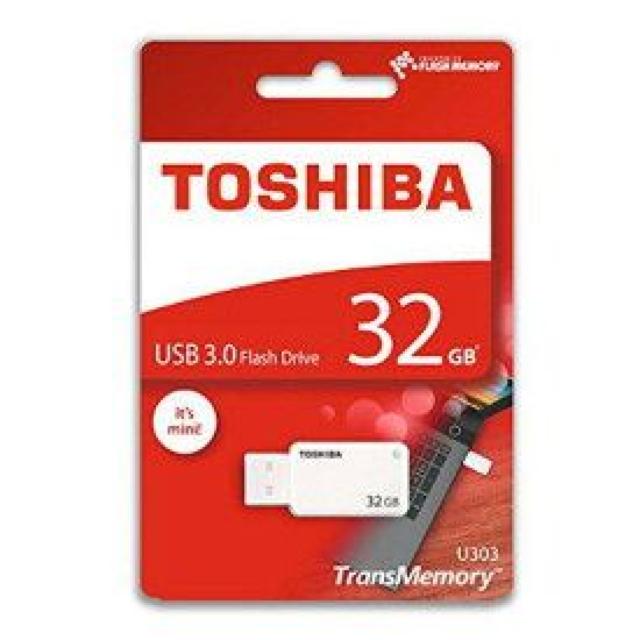 Toshiba 32 GB USB Flash THN-U303W0320 < PC本体/周辺機器  Toshiba 32 GB USB Flash THN-U303W0320  < PC本体/周辺機器の