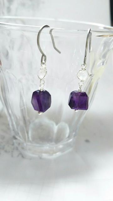 *濃アメジストのシンプルピアス*silver 20027 < 女性アクセサリー/時計 *濃アメジストのシンプルピアス*silver 20027 < 女性アクセサリー/時計の