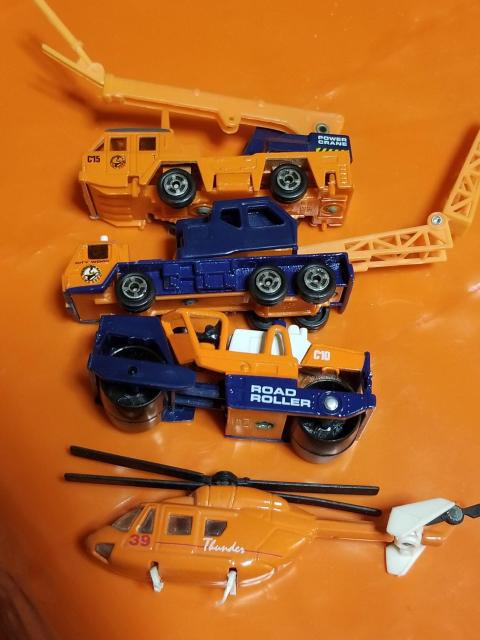 ミニカー 4種 < ホビー  ミニカー 4種  < ホビーの