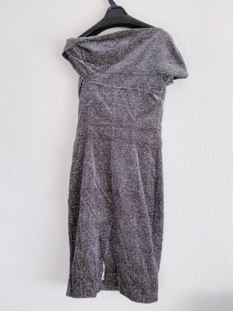 DSQUARED2ディースクエアード黒白グレーチェックリボンオフショルダーワンショルダータイトドレスワンピースブラックホワイト < ブランド  DSQUARED2ディースクエアード黒白グレーチェックリボンオフショルダーワンショルダータイトドレスワンピースブラックホワイト < ブランドの