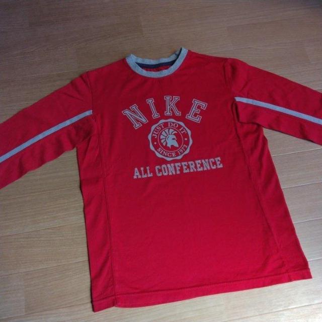 長袖Tシャツ ロンT 150 赤 ナイキ NIKE < ブランド  長袖Tシャツ ロンT 150 赤 ナイキ NIKE  < ブランドの