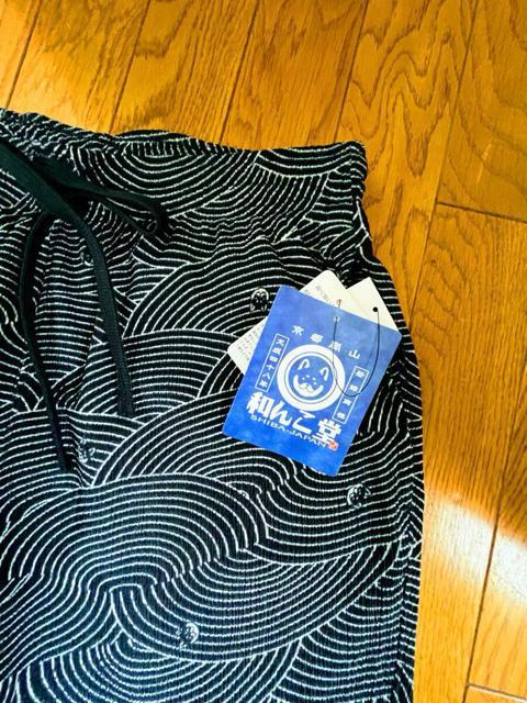 Lサイズ!高貴紳士的!商標登録!黒柴印 和んこ堂!楊柳素材ストレッチ!ネイビー系色合い!両脇&後一つポケット付き!ハーフパンツ! < 男性ファッション  Lサイズ!高貴紳士的!商標登録!黒柴印 和んこ堂!楊柳素材ストレッチ!ネイビー系色合い!両脇&後一つポケット付き!ハーフパンツ! < 男性ファッションの