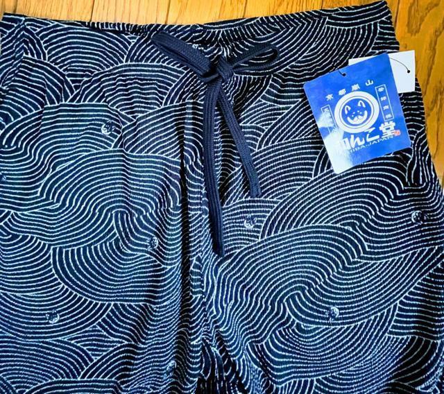 Lサイズ!高貴紳士的!商標登録!黒柴印 和んこ堂!楊柳素材ストレッチ!ネイビー系色合い!両脇&後一つポケット付き!ハーフパンツ! < 男性ファッション  Lサイズ!高貴紳士的!商標登録!黒柴印 和んこ堂!楊柳素材ストレッチ!ネイビー系色合い!両脇&後一つポケット付き!ハーフパンツ! < 男性ファッションの