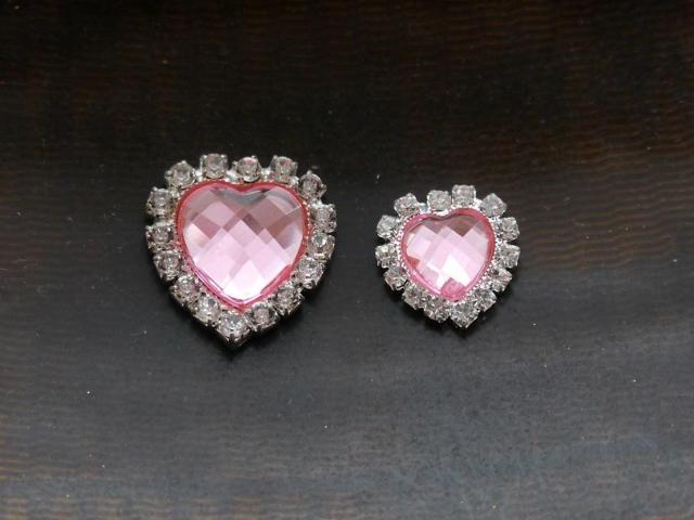 新品デコ電アクセサリー手芸パーツ ストーンハートパーツ銀色小 < ペット/手芸/園芸  新品デコ電アクセサリー手芸パーツ ストーンハートパーツ銀色小 < ペット/手芸/園芸の