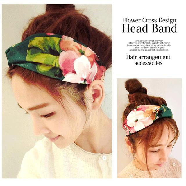 衝撃200円セール★フラワー柄クロスデザインヘアバンド  白 < 女性アクセサリー/時計  衝撃200円セール★フラワー柄クロスデザインヘアバンド  白 < 女性アクセサリー/時計の
