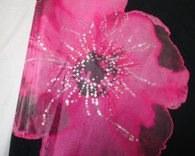 ◇DANA BUCHMAN/綿100% 飾り付き花柄 台形スカート < 女性ファッション  ◇DANA BUCHMAN/綿100% 飾り付き花柄 台形スカート < 女性ファッションの