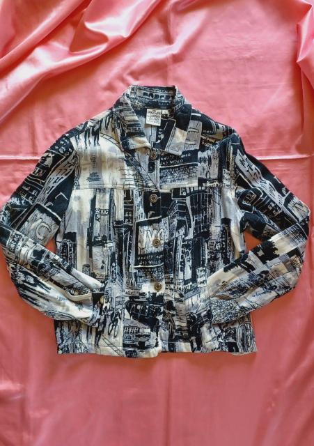 ★インポートU.S.A.★モノトーン白ホワイト黒ブラックグレーお洒落イラスト♪柔らか綿コットン長袖ジャケットGジャン < 女性ファッション  ★インポートU.S.A.★モノトーン白ホワイト黒ブラックグレーお洒落イラスト♪柔らか綿コットン長袖ジャケットGジャン  < 女性ファッションの