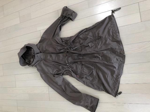 ★特価★大活躍極美品ライナー付きトレンチコートAWAW コートカーキ着痩せウエスト紐調整くびれ美人体型カバー大活躍フード付き < 女性ファッション  ★特価★大活躍極美品ライナー付きトレンチコートAWAW コートカーキ着痩せウエスト紐調整くびれ美人体型カバー大活躍フード付き < 女性ファッションの