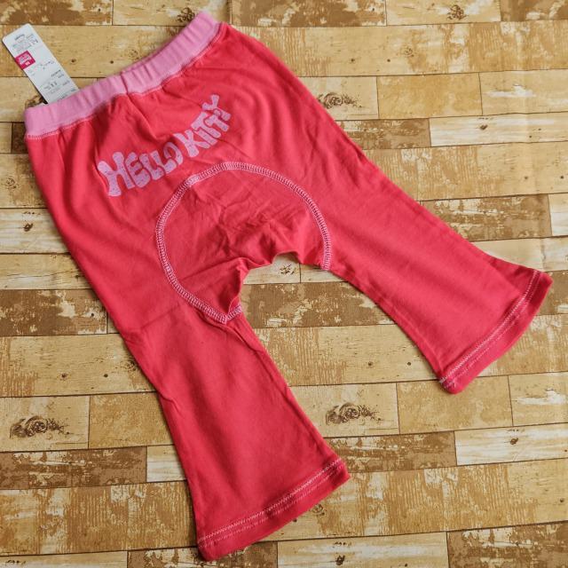 新品*タグ付き*ハローキティ*ズボン*キティちゃん*クレヨン*擦れプリント*英字*ロゴ*ピンク*パンツ*95 < キッズ/ベビー 新品*タグ付き*ハローキティ*ズボン*キティちゃん*クレヨン*擦れプリント*英字*ロゴ*ピンク*パンツ*95 < キッズ/ベビーの