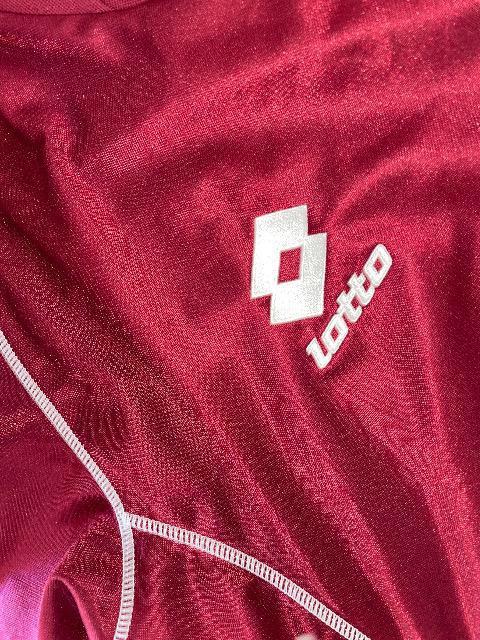 Lotto X|TVc  T  ݌fUC  M  bg