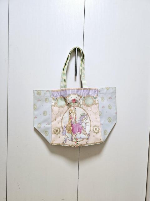 ラプンツェル トートバッグ < 女性ファッション ラプンツェル トートバッグ < 女性ファッションの