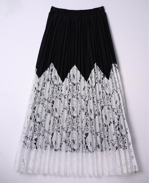 裏地付き レース切り替え プリーツ ロング丈スカート 大きいサイズ < 女性ファッション 裏地付き レース切り替え プリーツ ロング丈スカート 大きいサイズ < 女性ファッションの
