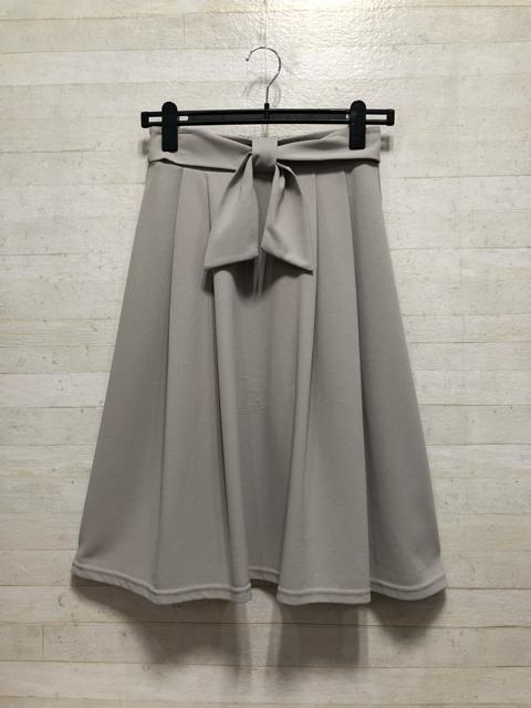 新品☆Mサイズ♪ストレッチタイトスカート2枚+オマケ付き♪楽ちん☆Q567 < 女性ファッション 新品☆Mサイズ♪ストレッチタイトスカート2枚+オマケ付き♪楽ちん☆Q567 < 女性ファッションの