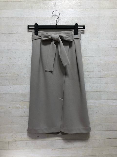 新品☆Mサイズ♪ストレッチタイトスカート2枚+オマケ付き♪楽ちん☆Q567 < 女性ファッション 新品☆Mサイズ♪ストレッチタイトスカート2枚+オマケ付き♪楽ちん☆Q567 < 女性ファッションの